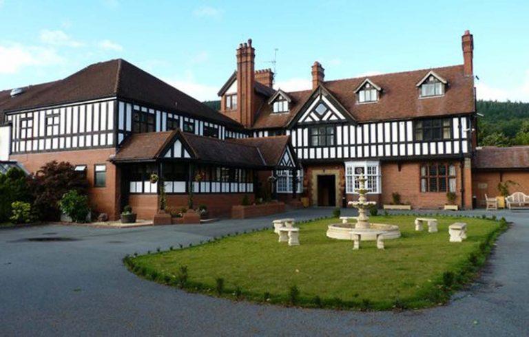 BRYN HOWEL, LLANGOLLEN